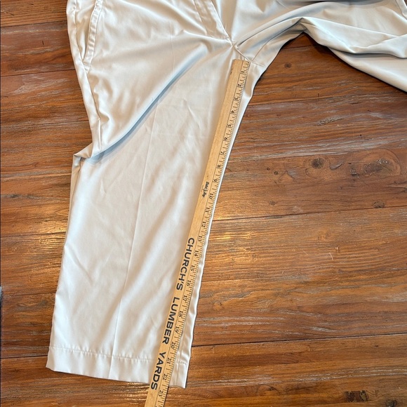 NIKE GOLF Tour Performance Dry-Fit Beige Cropped Pants Women’s Size 14 - Picture 9 of 16